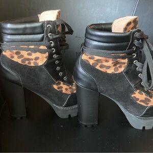 Stylish Black and Brown cheetah Women's Boots